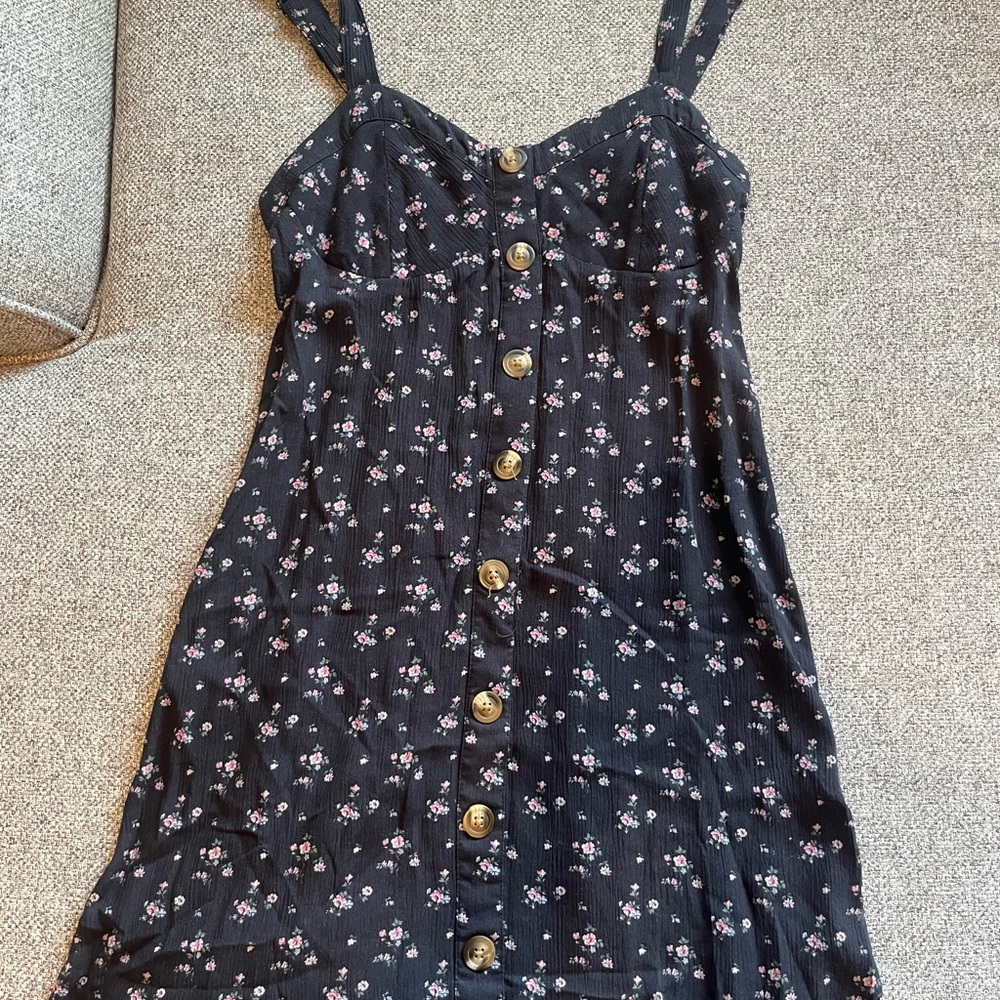 American Eagle Floral Button-Down Dress